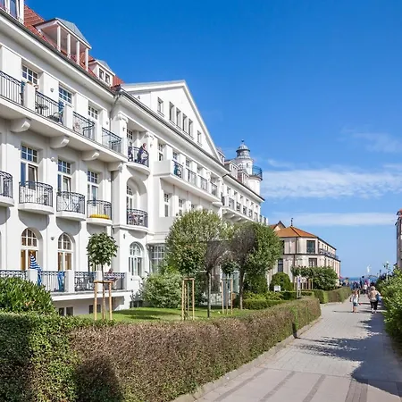 Haus Am Park 16 * Kuehlungsborn